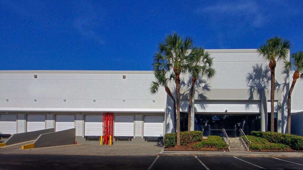 1501 W Copans Rd, Pompano Beach, FL for lease - Building Photo - Image 1 of 8