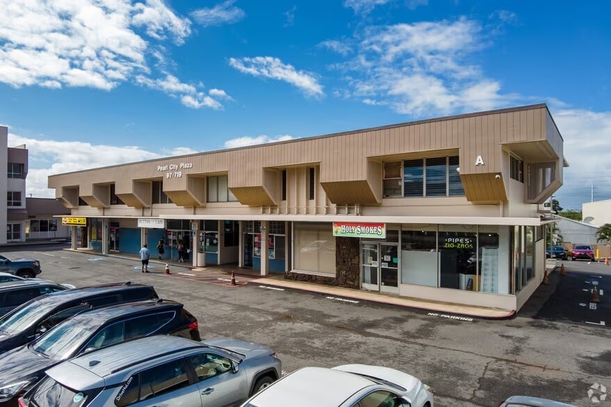 97-719 Kamehameha Hwy, Pearl City, HI à louer Photo principale- Image 1 de 9