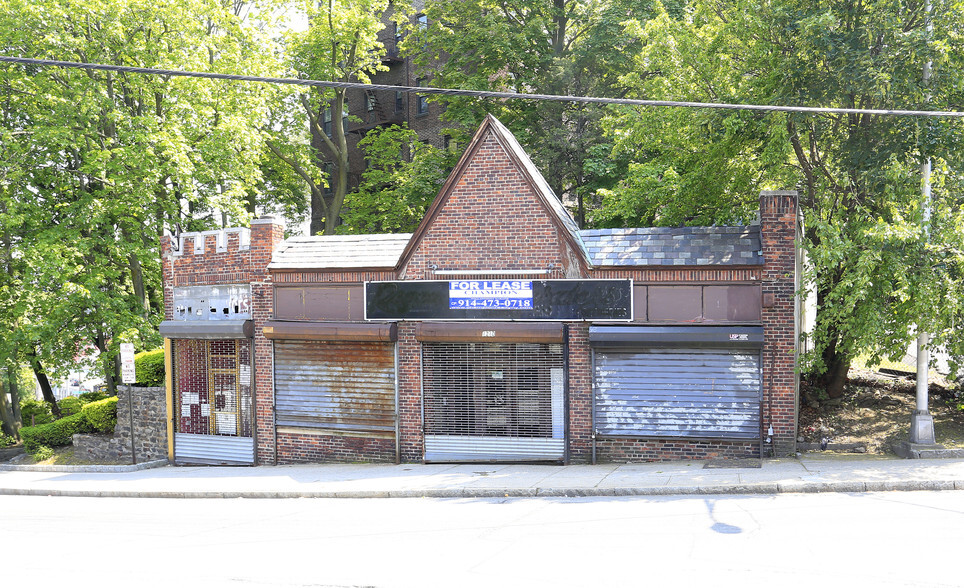 1210-1212 Yonkers Ave, Yonkers, NY à vendre - Photo principale - Image 1 de 1