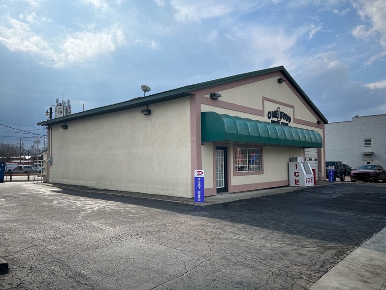 211 S Market St, Troy, OH for lease - Building Photo - Image 2 of 12