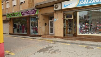 Plus de détails pour Commerce de détail à vendre