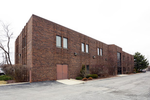 231 W Grand Ave, Bensenville IL - Services immobiliers commerciaux