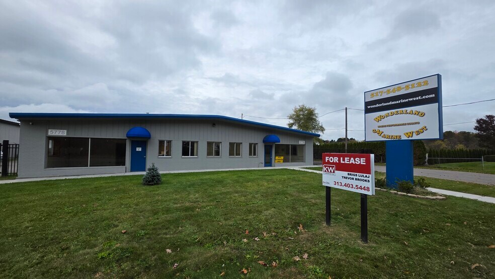 5776-5778 E Grand River Ave, Howell, MI à louer - Photo du bâtiment - Image 2 de 2