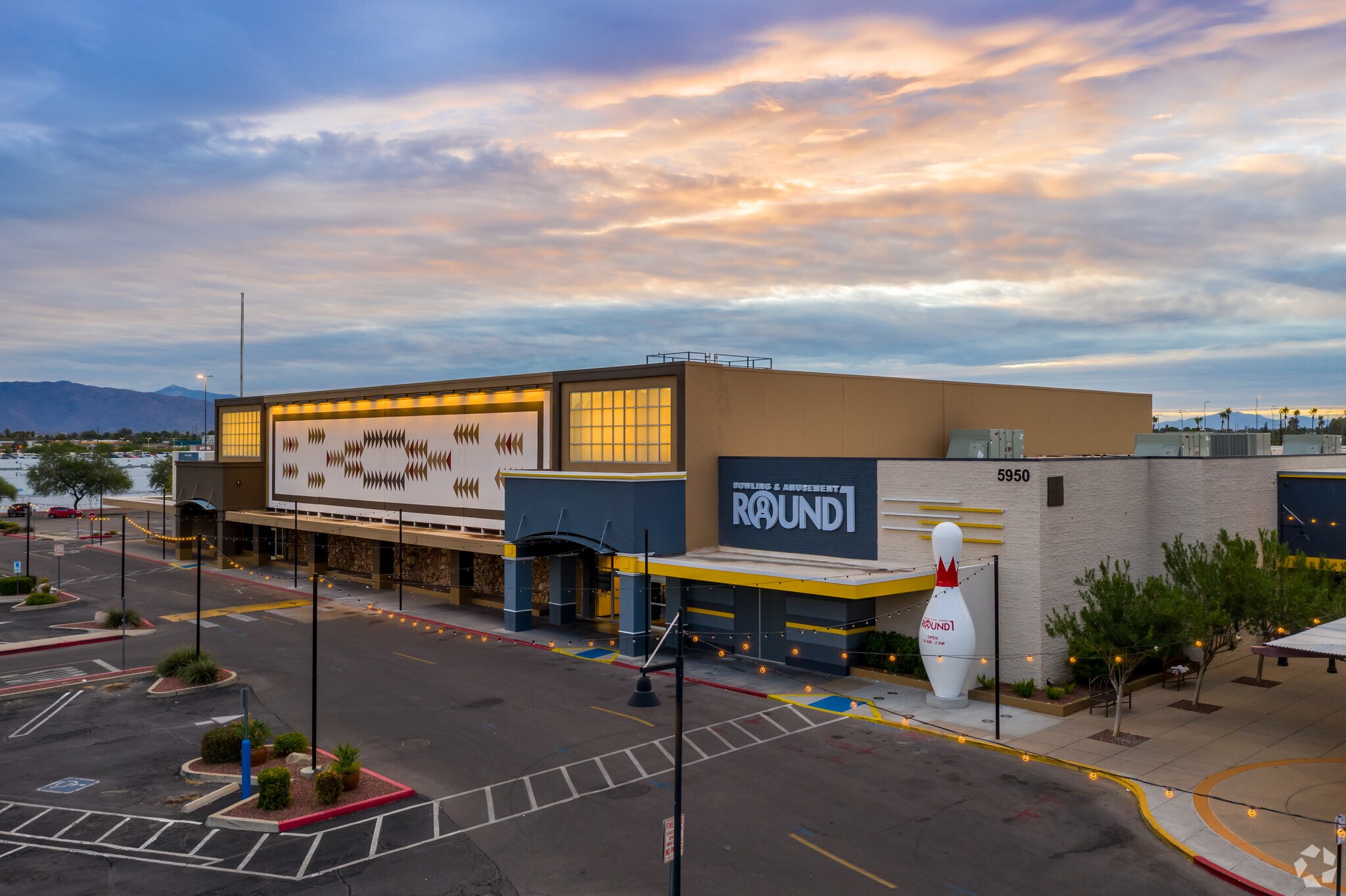 5950 E Broadway Blvd, Tucson, AZ à louer Photo principale- Image 1 de 11