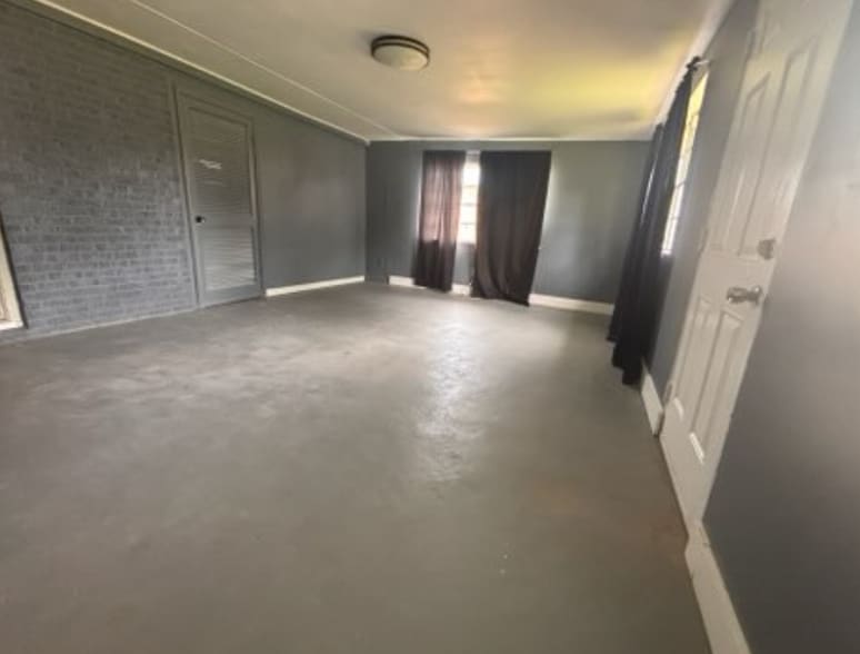 1034 Fairground St SE, Conyers, GA for lease - Interior Photo - Image 2 of 12
