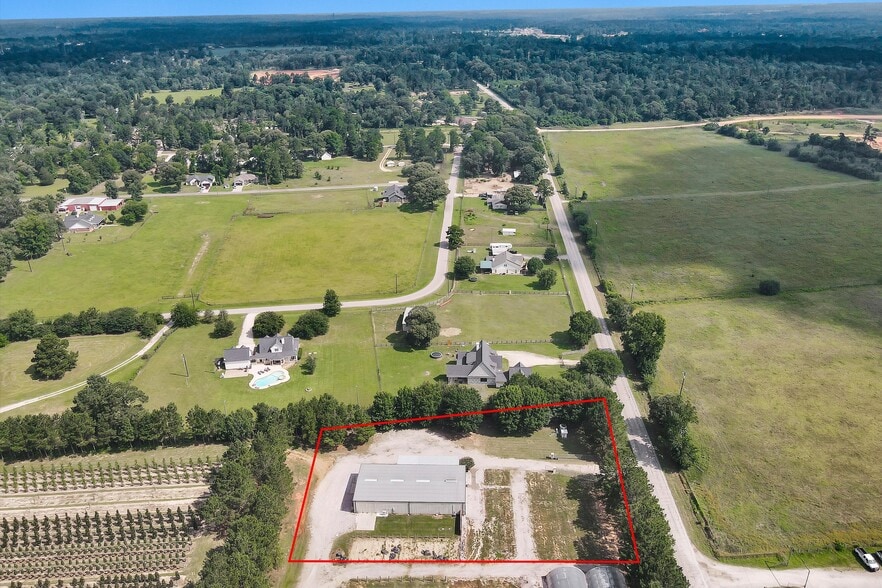 12585 Rose Rd, Willis, TX à vendre - Photo du bâtiment - Image 1 de 25