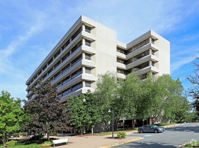 6301 Ivy Ln, Greenbelt, MD for lease - Building Photo - Image 2 of 7