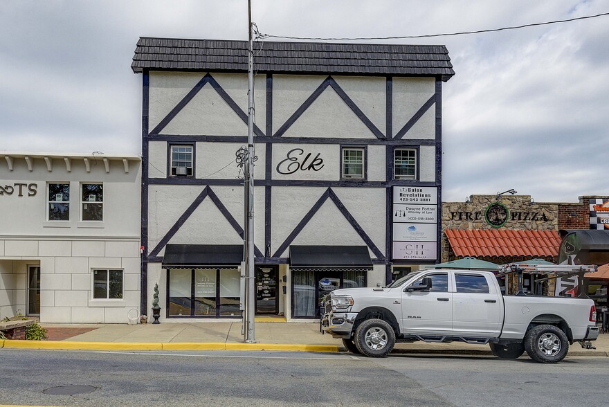 707 E Elk Ave, Elizabethton, TN for sale - Building Photo - Image 1 of 20