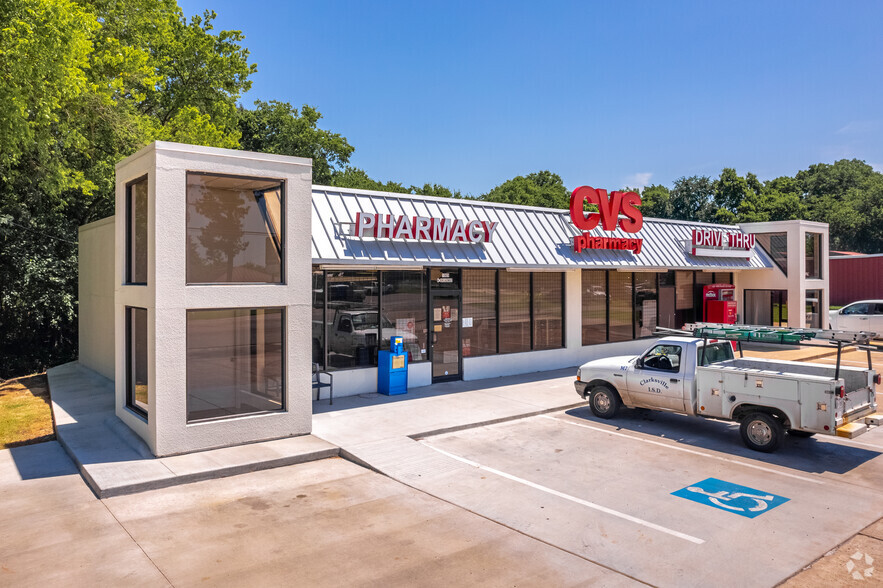 1909 W Broadway St, Clarksville, TX for sale - Building Photo - Image 3 of 13