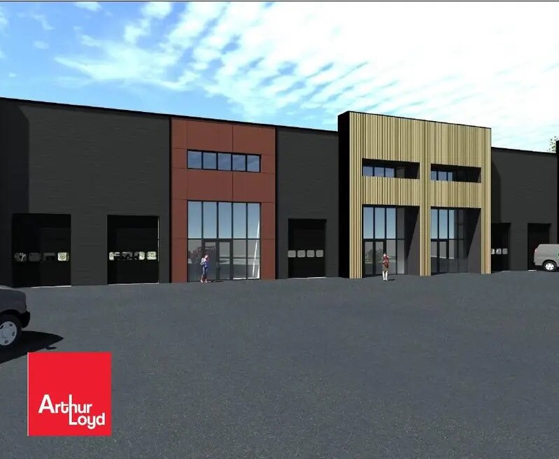 Retail in Mainvilliers for lease Building Photo- Image 1 of 2