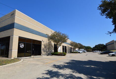 12000 Crownpoint Dr, San Antonio, TX à louer Photo du bâtiment- Image 1 de 9