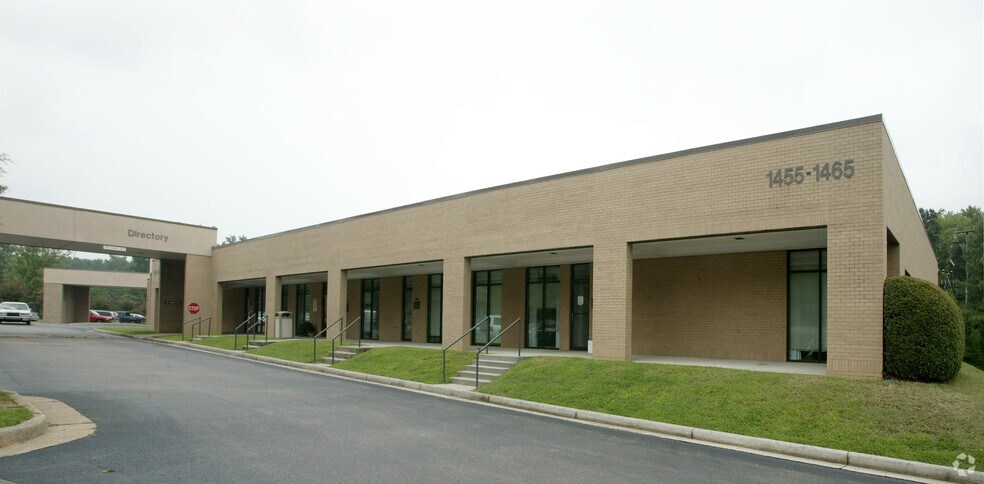 1455-1465 Johnston Willis Dr, Richmond, VA à louer - Photo du bâtiment - Image 2 de 3