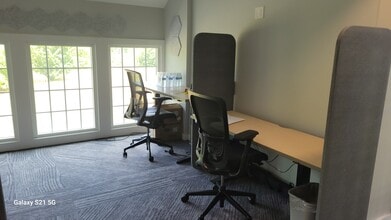 119 Griswold St, Glastonbury, CT for lease Interior Photo- Image 1 of 5