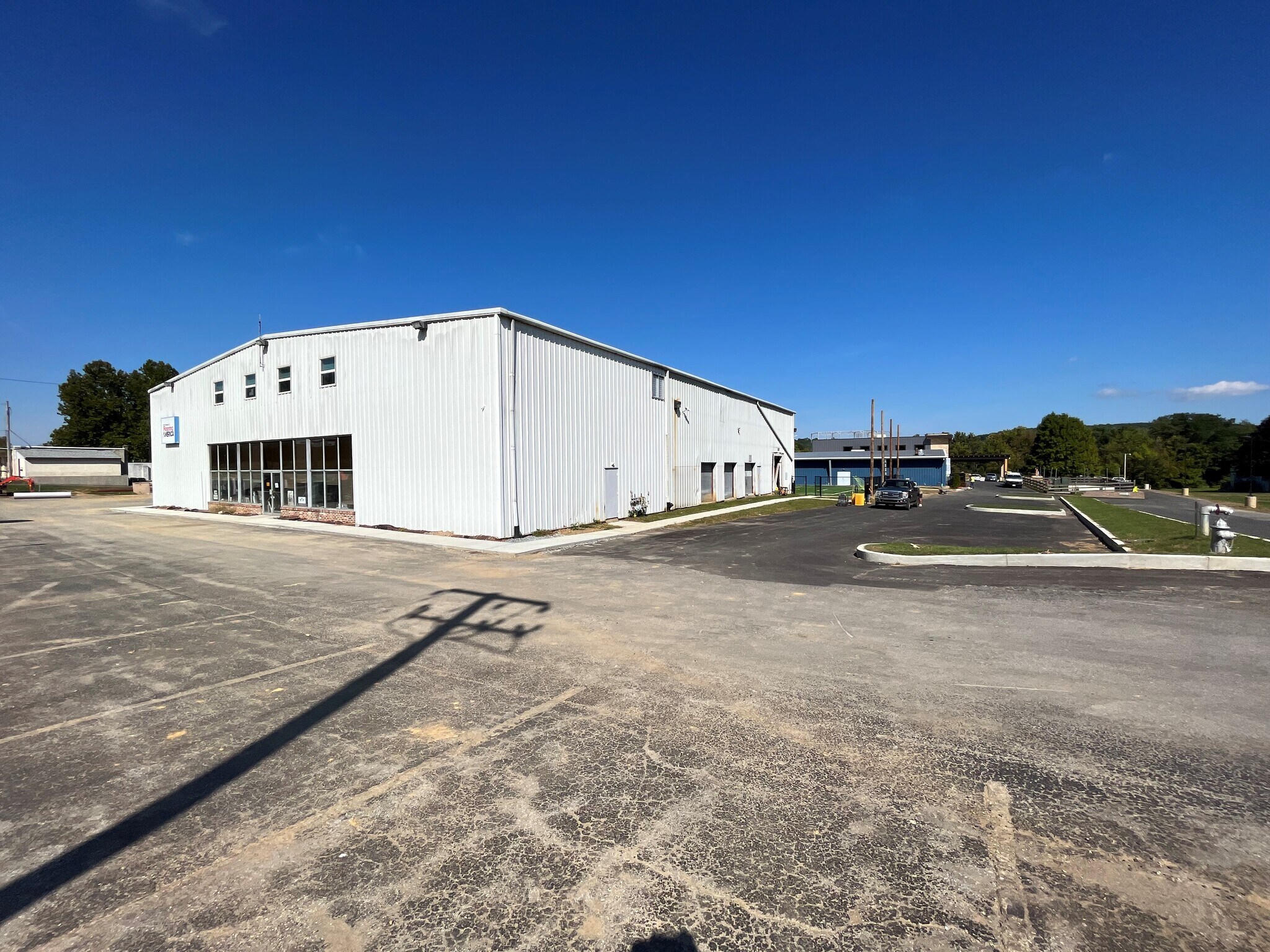 4531 W Lincoln Hwy, Downingtown, PA for lease Primary Photo- Image 1 of 5