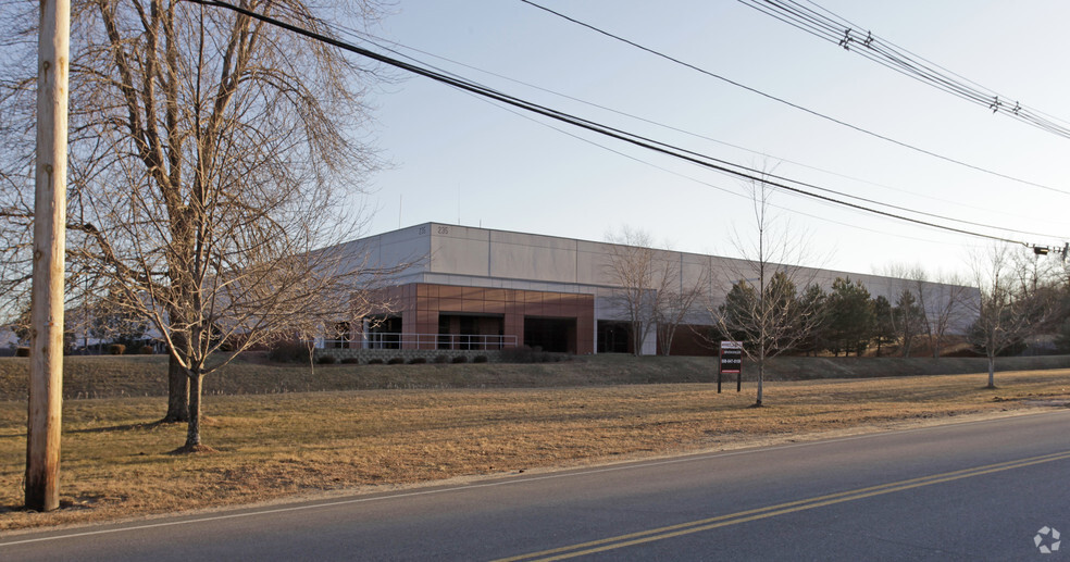 235 Barnum Rd, Devens, MA for lease - Primary Photo - Image 1 of 6