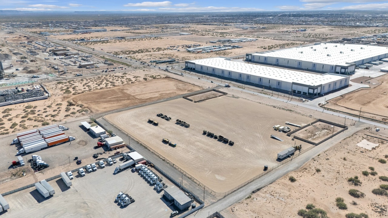 12841 Pellicano dr, El Paso, TX à louer Photo principale- Image 1 de 6