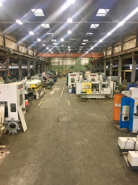 6450 Hamlin Ave, Lincolnwood, IL à louer - Photo intérieure - Image 3 de 5