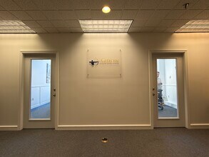 554 Main St, Worcester, MA à louer Photo intérieure- Image 2 de 21