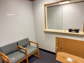 1680 Chambers St, Eugene, OR à louer Photo intérieure- Image 2 de 6