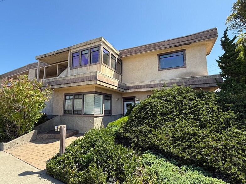 2040 Broad St, San Luis Obispo, CA à vendre - Photo du bâtiment - Image 2 de 9