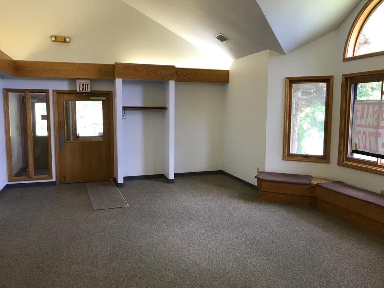 1372 State Route 5, Chittenango, NY for lease Interior Photo- Image 1 of 4