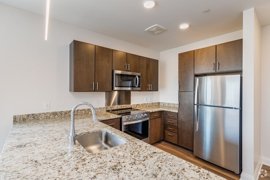 4 W North Ave, Pittsburgh, PA for lease - Interior Photo - Image 3 of 21