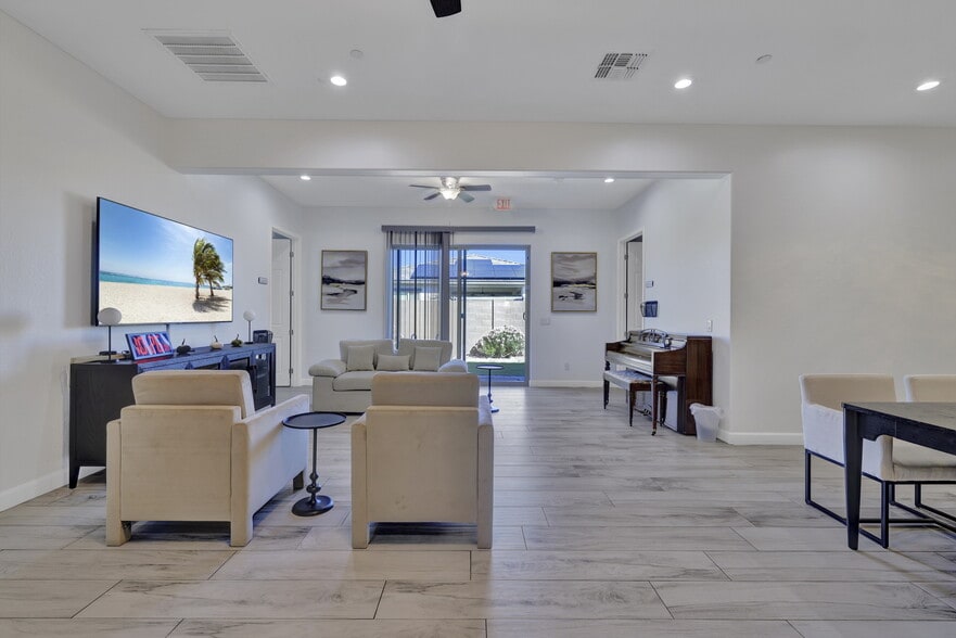 EXCEPTIONAL SURPRISE ALH INVESTMENT, Surprise, AZ for sale - Building Photo - Image 3 of 10