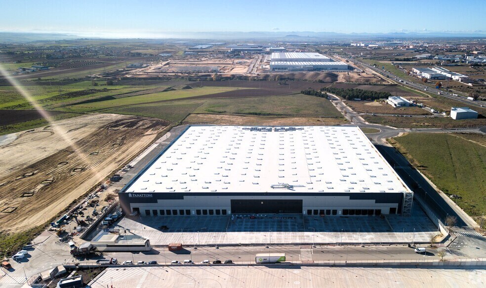 Calle Arqueología, Illescas, Toledo à louer - Photo du bâtiment - Image 2 de 3