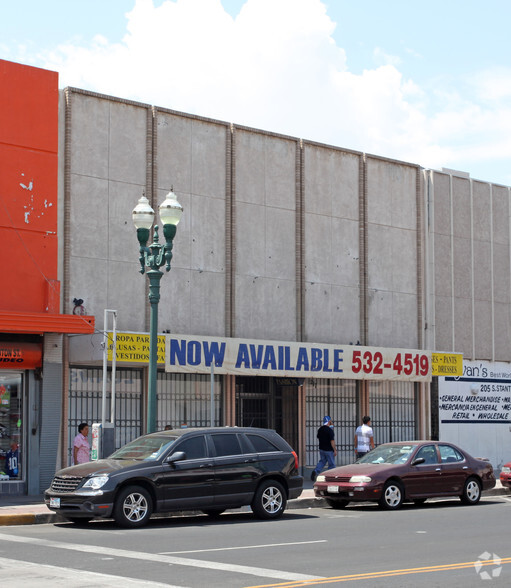 217 S Stanton St, El Paso, TX for lease - Building Photo - Image 2 of 2