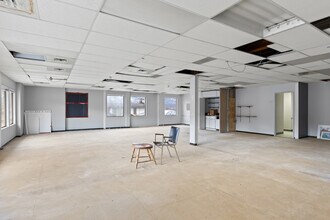 351-391 Hudson St NW, Salmon Arm, BC à vendre Photo intérieure- Image 2 de 7