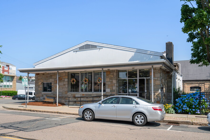 157 Central St, Norwood, MA for lease - Building Photo - Image 3 of 4