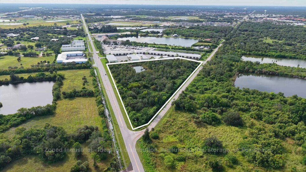 8840 Burnt Store Rd, Punta Gorda, FL à vendre - Vidéo sur l’inscription commerciale - Image 2 de 5