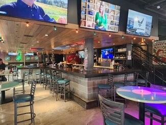 More details for 424 Westport Rd, Kansas City, MO - Retail for Lease