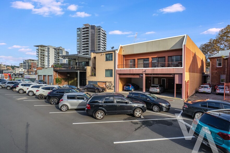 576 Hunter St, Newcastle West for lease - Building Photo - Image 2 of 2