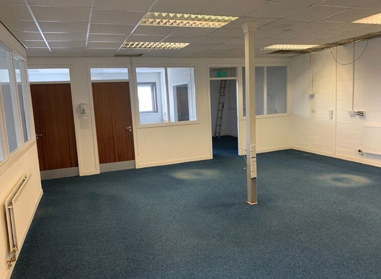 Nobel Rd, Dundee for lease Interior Photo- Image 1 of 4