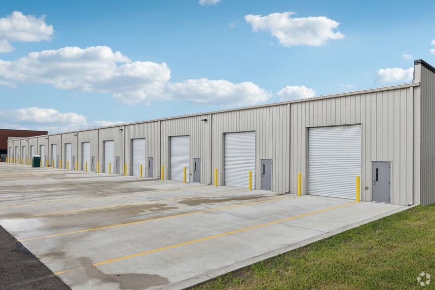 4320 County Line Rd, Lakeland, FL for lease - Building Photo - Image 2 of 16