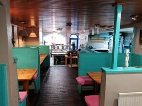 High Street Street, Yarmouth for lease Interior Photo- Image 2 of 4