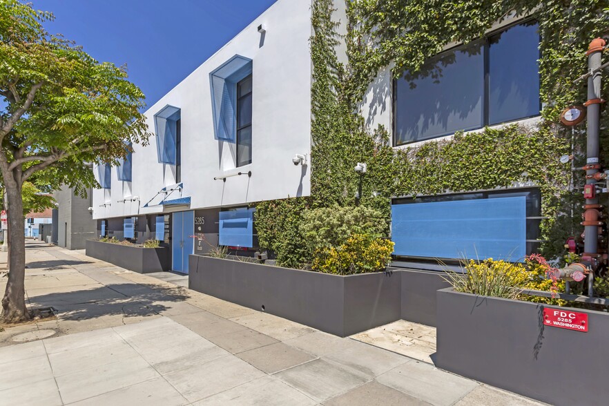 5285 W Washington Blvd, Los Angeles, CA for sale - Building Photo - Image 2 of 23