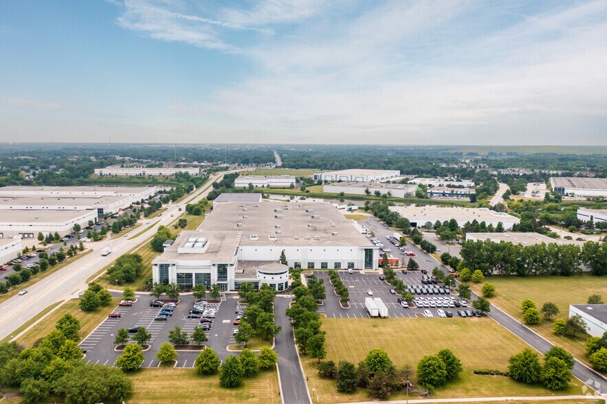 850 Central Ave, Hanover Park, IL à louer - Aérien - Image 3 de 10
