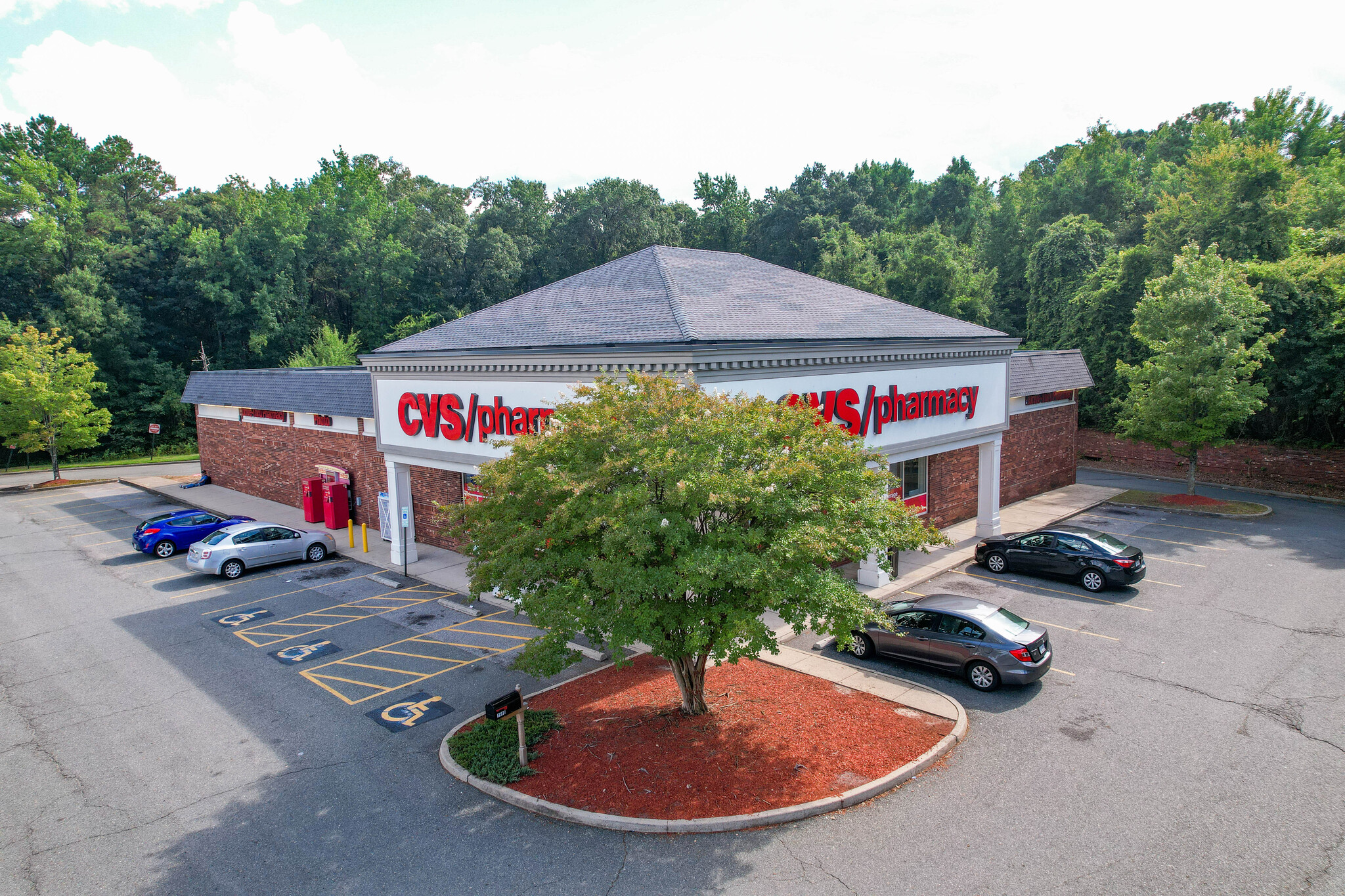 7590 Staples Mill Rd, Richmond, VA for sale Building Photo- Image 1 of 1