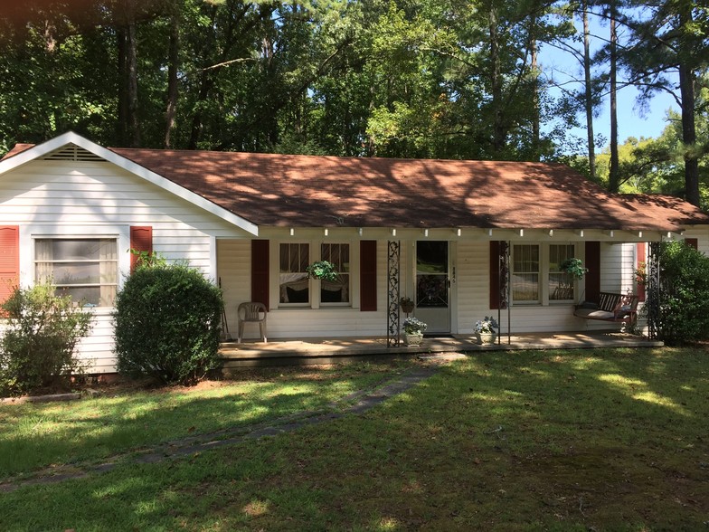 8845 Bells Ferry Rd, Canton, GA for sale - Primary Photo - Image 1 of 2