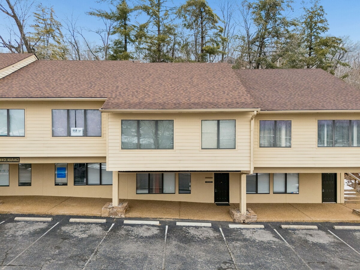 159-167 Belle Forest Cir, Nashville, TN 37221 - Unit 165 -  - Interior Photo - Image 1 of 26