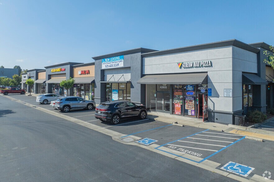 43901-43941 Hugo Ter, Fremont, CA à louer - Photo du bâtiment - Image 1 de 10