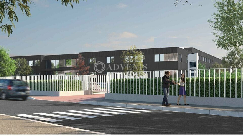 2 Avenue De La Trentaine, Chelles à louer - Photo du bâtiment - Image 2 de 7