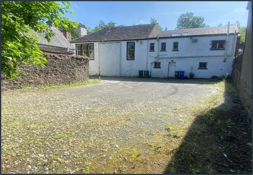 Main St, Bridge Of Weir for lease - Building Photo - Image 1 of 2