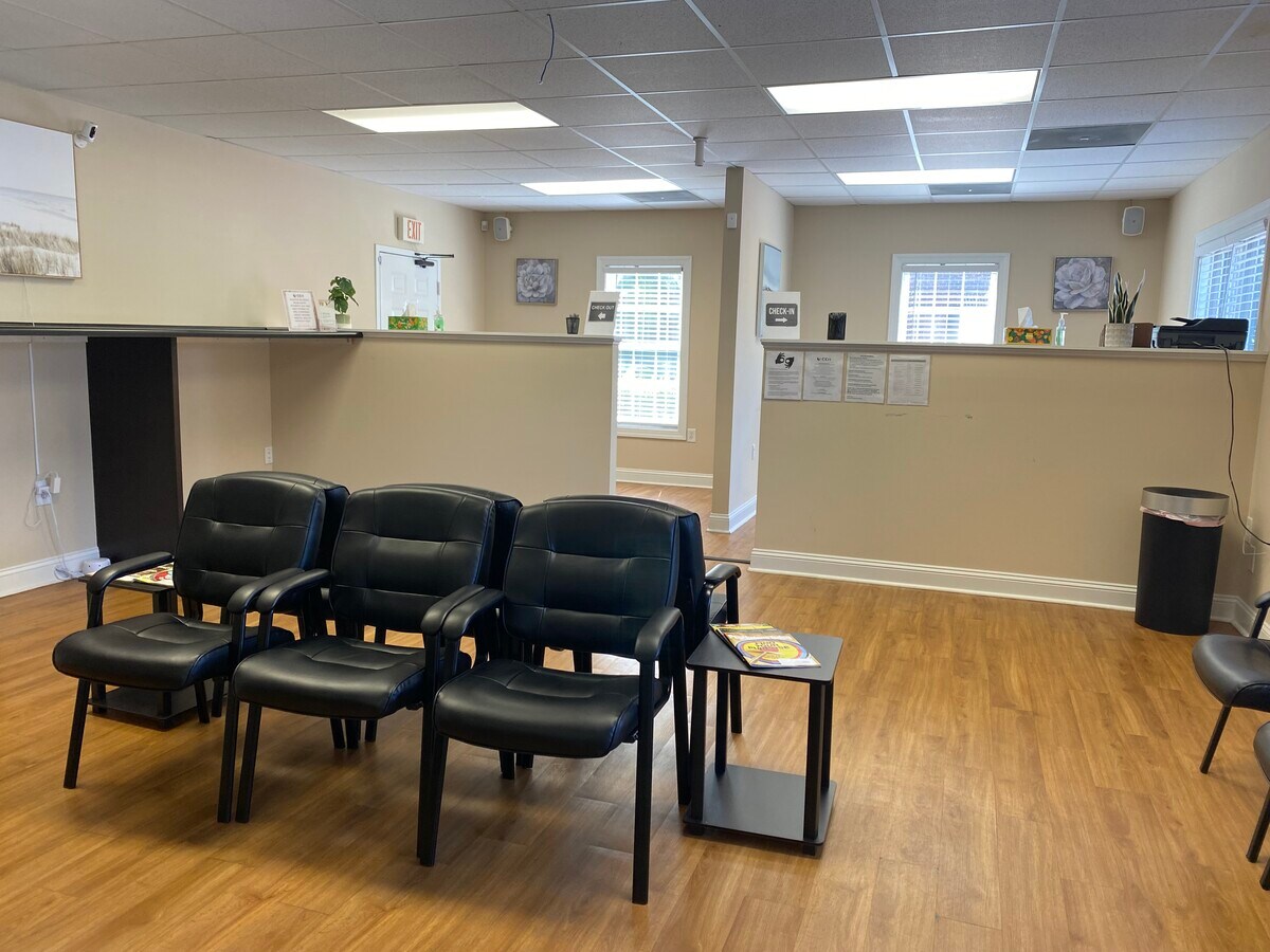 2929 Breezewood Ave, Fayetteville, NC 28303 - Unit 102 - - Interior Photo - Image 2 of 9