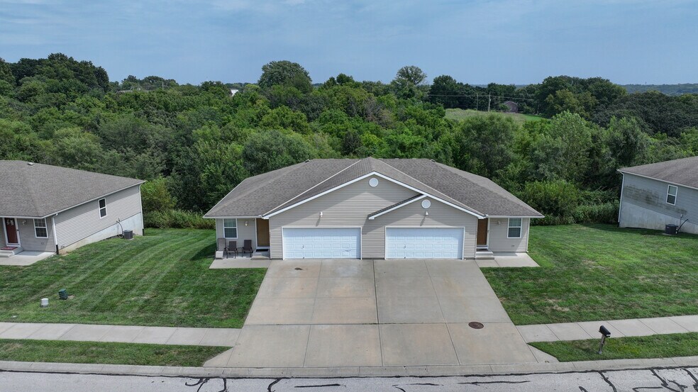 4880-5015 Queen Ridge Ave, Kansas City, MO à vendre - Photo du bâtiment - Image 3 de 24