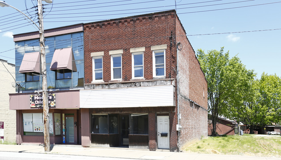 427 St. Clair Ave, Clairton, PA for sale - Primary Photo - Image 1 of 1