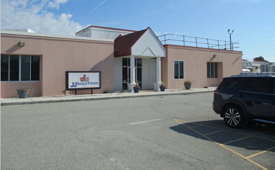 312 Sound Rd, Holly Ridge, NC à vendre - Photo du bâtiment - Image 1 de 1