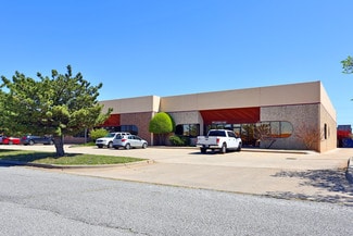 More details for 3426-3500 S Lakeside Dr, Oklahoma City, OK - Industrial for Lease